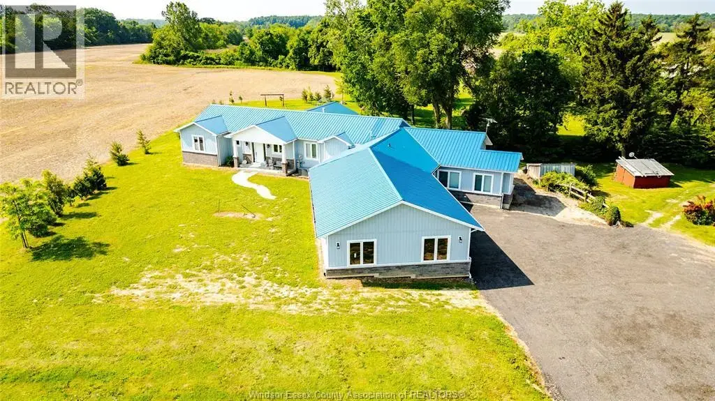 1377 County Rd 20 West, Kingsville